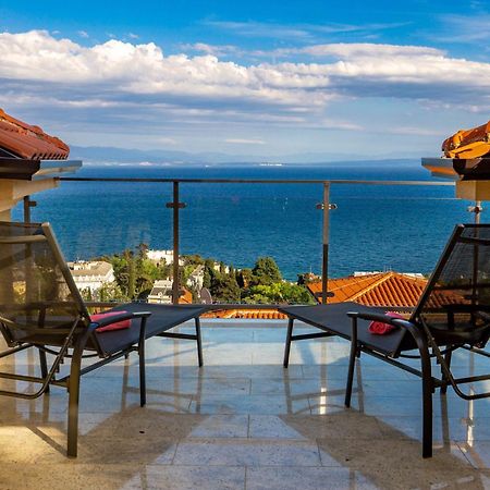 Lux Apartmani Opatija Buitenkant foto