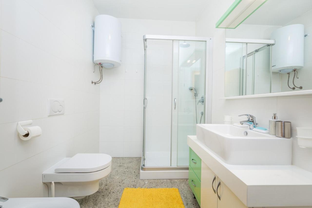 Lux Apartmani Opatija Buitenkant foto
